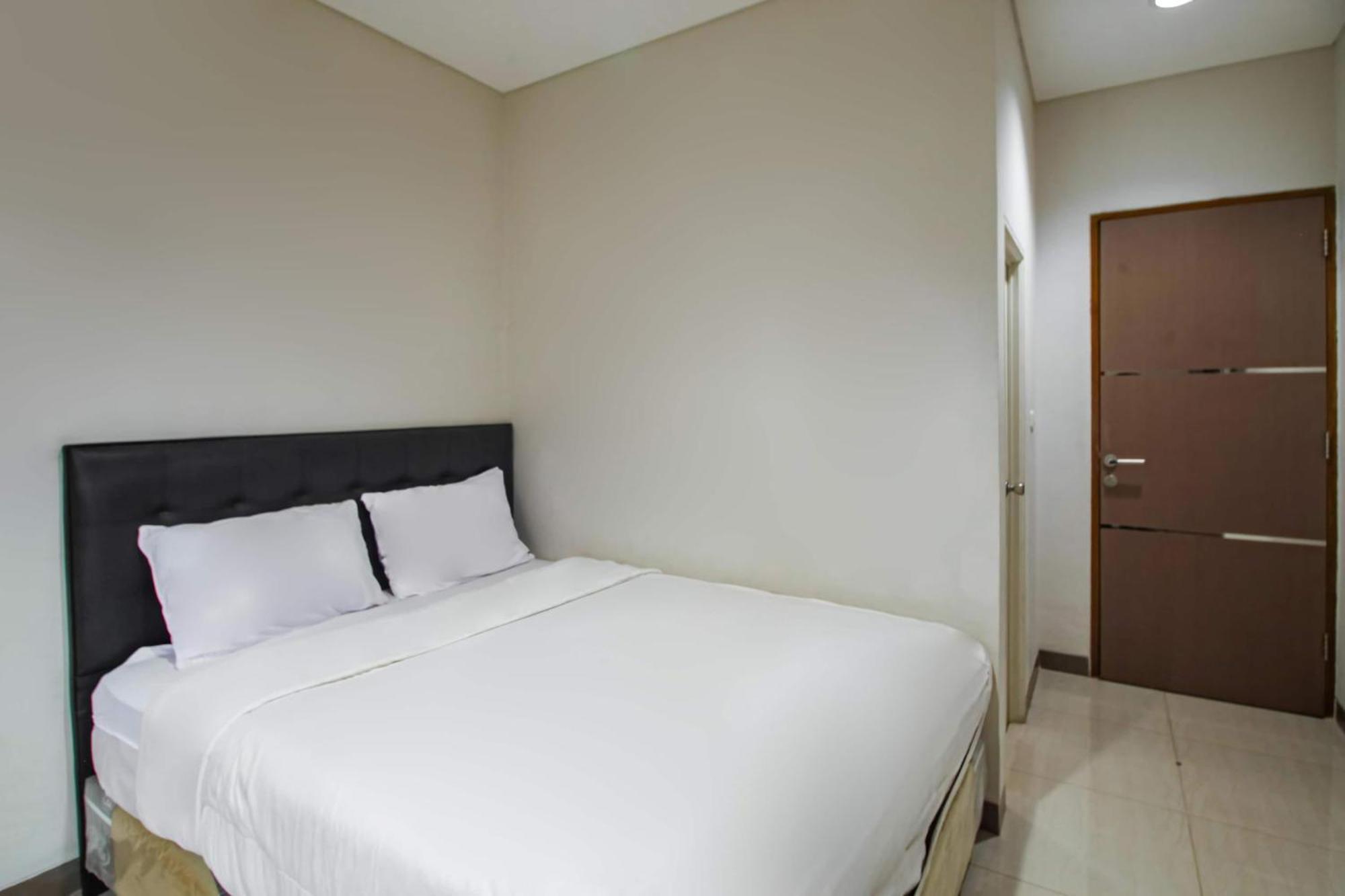 Capital O 93589 Hotel Wongso Syariah Pangkal Pinang Eksteriør bilde